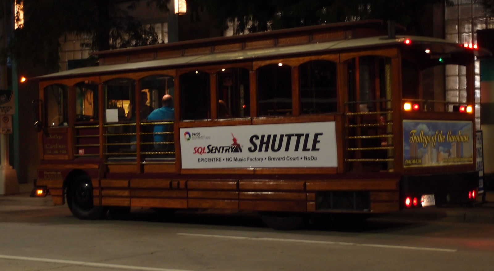 SQL Sentry provided evening shuttles for all attendees